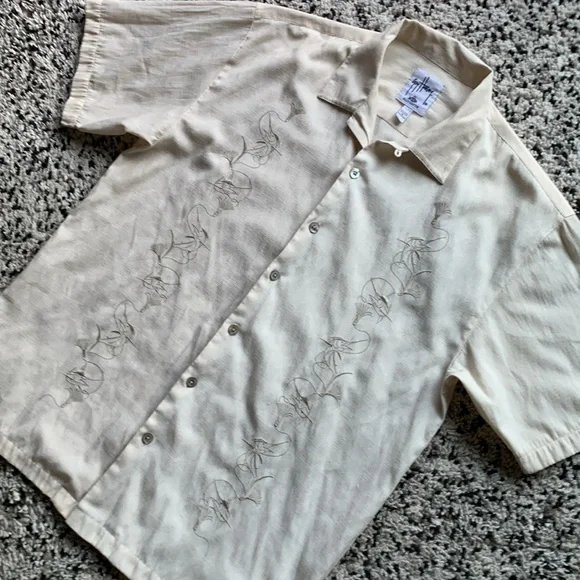 AFTCO Bluewater x Guy Harvey Marlin Embroidered Button Down Shirt Cream Size XL - Picture 3 of 13